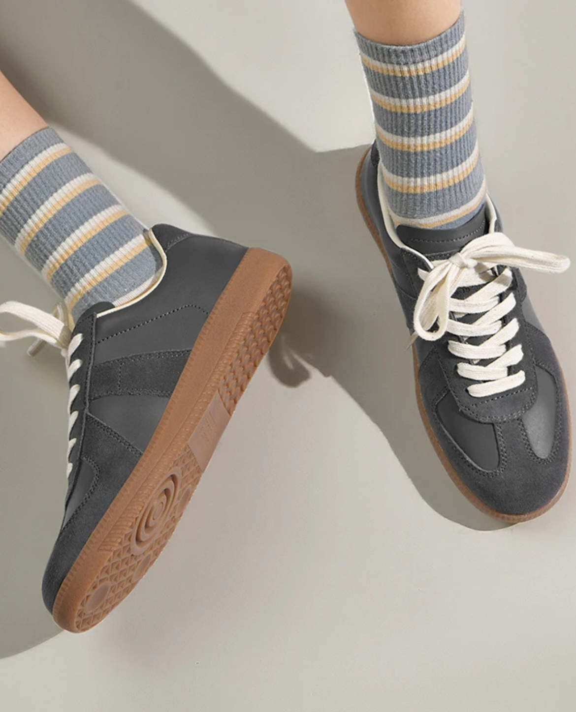 Basket UMEA en cuir - Gris