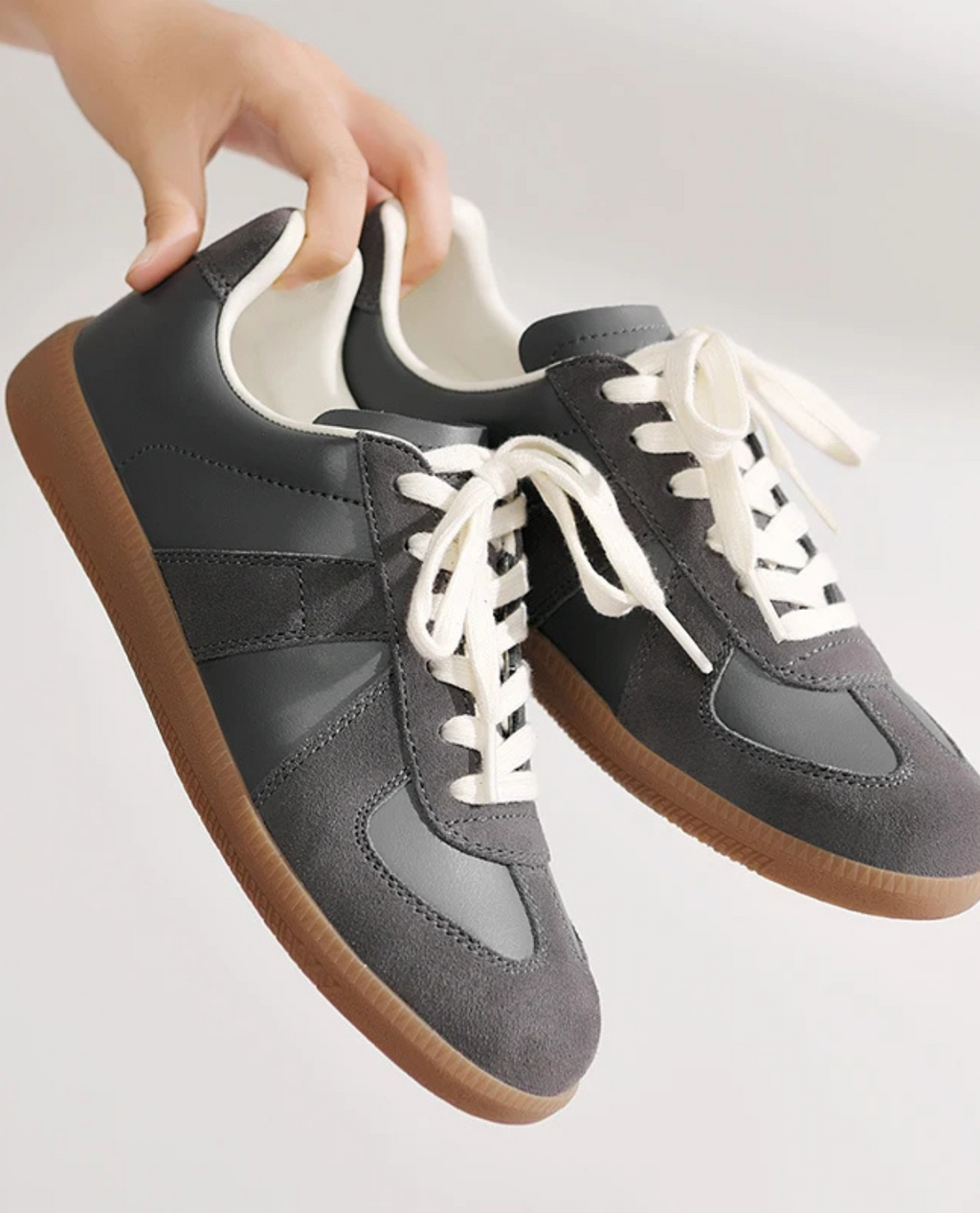 Basket UMEA en cuir - Gris