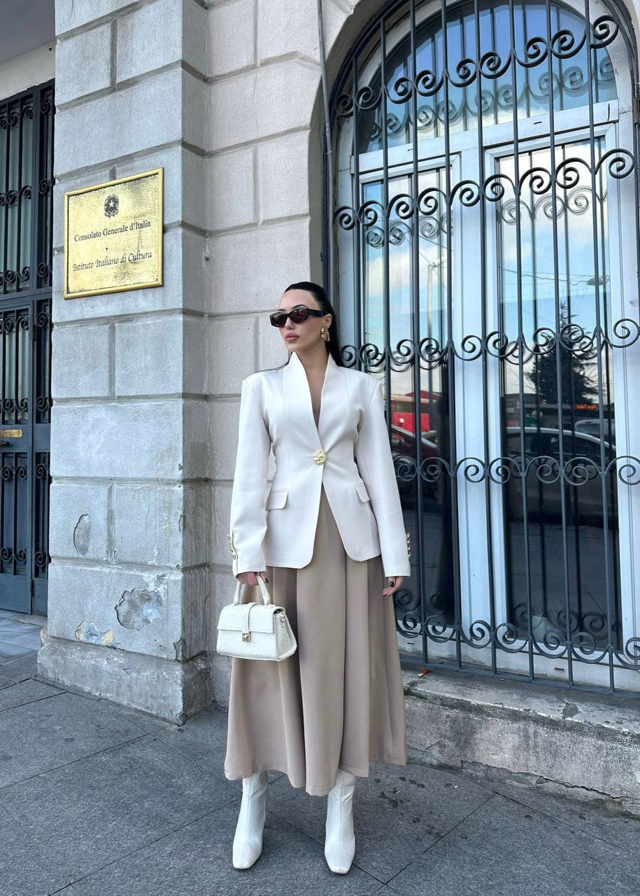 Blazer Épuré beige avec Détails Dorés