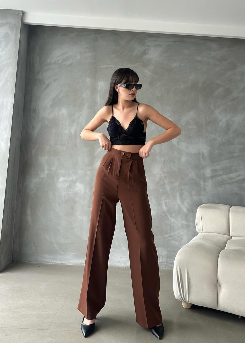Pantalon RODEN en tissu - Marron chocolat