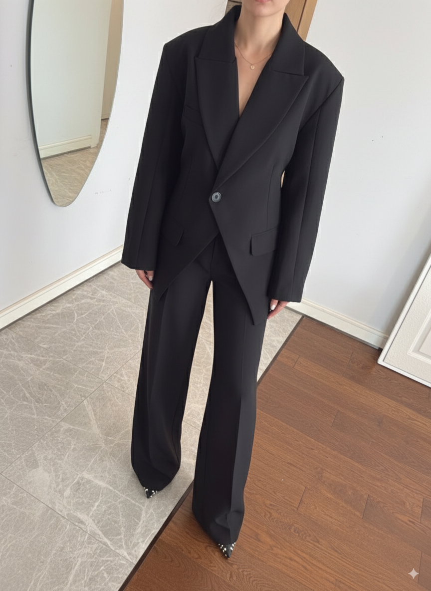 ensemble_tailleur_noir_elegant