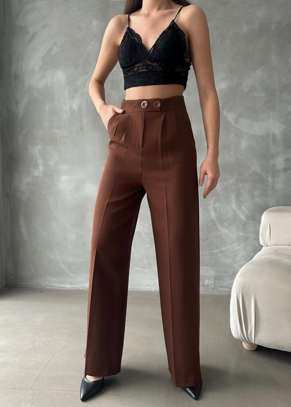 Pantalon RODEN en tissu - Marron chocolat